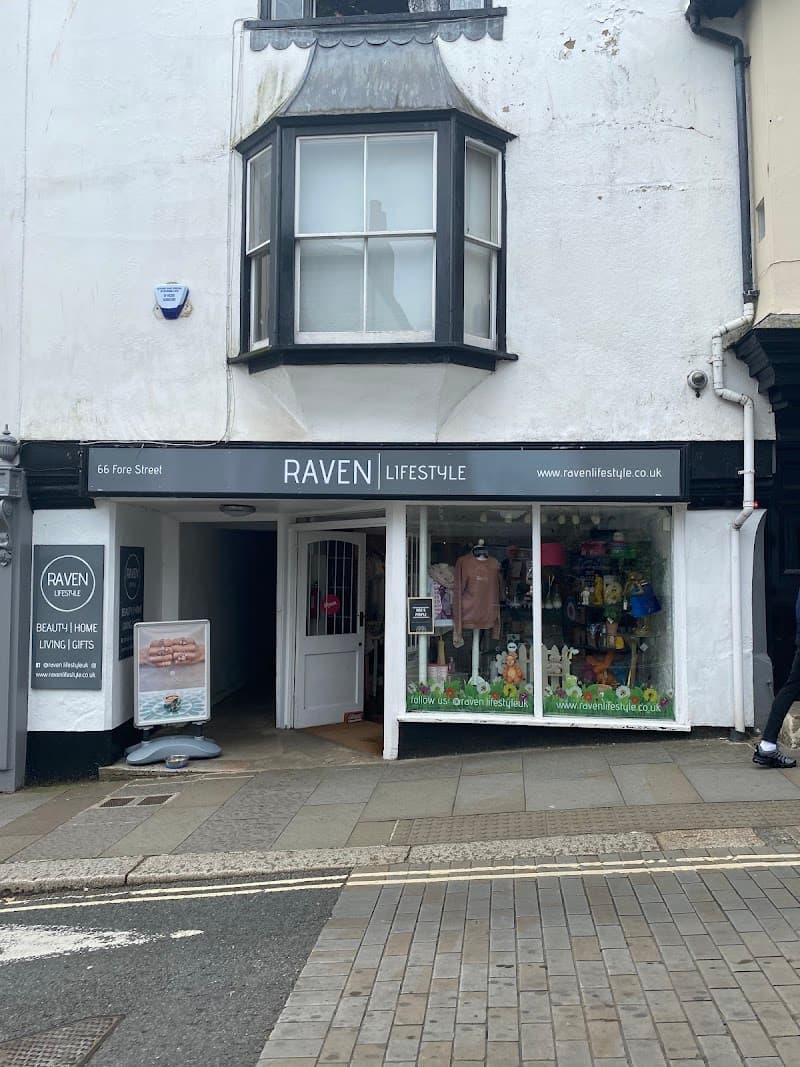 Image of Raven Lifestyle