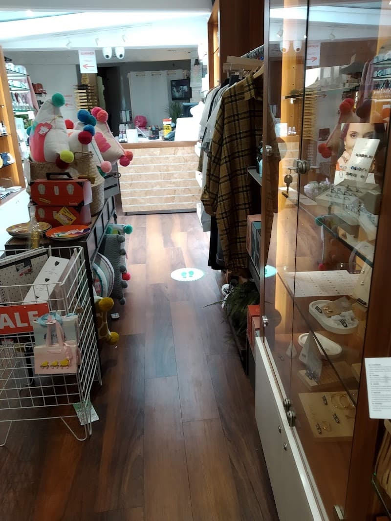 Image of Raven Lifestyle